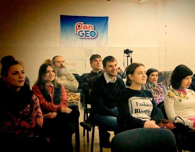Участники видео-марафона строят маршруты путешествия по Европе за 80 у.е.