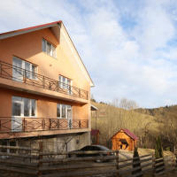 Файна садиба