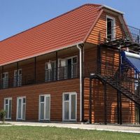 PREMIUM HOUSE
